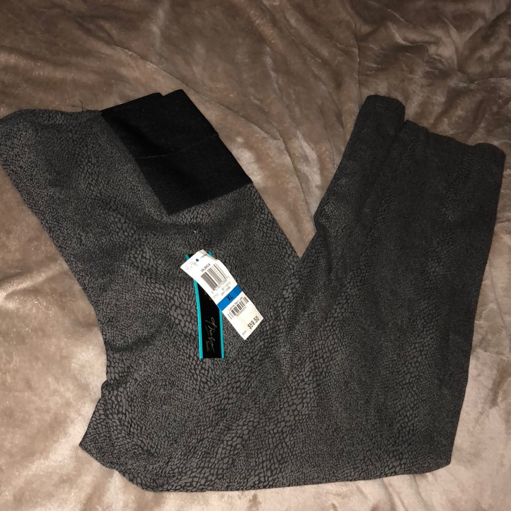 NWT BRAND NEW THALIA SODI GREY SKINNY LEG PANT